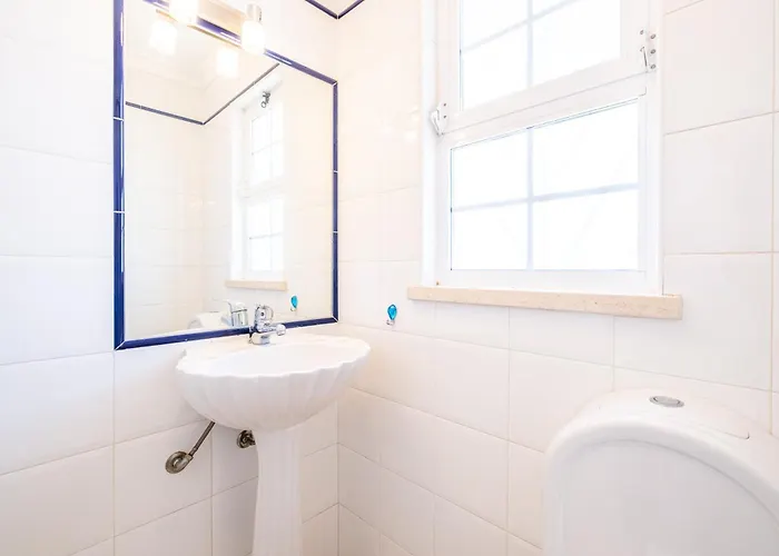 Ventura Heritage Villa *